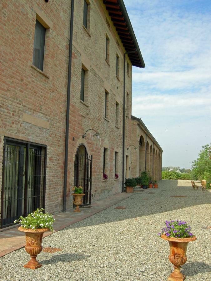 Agriturismo Corte Ghiara Hotel Fontanellato Exterior photo